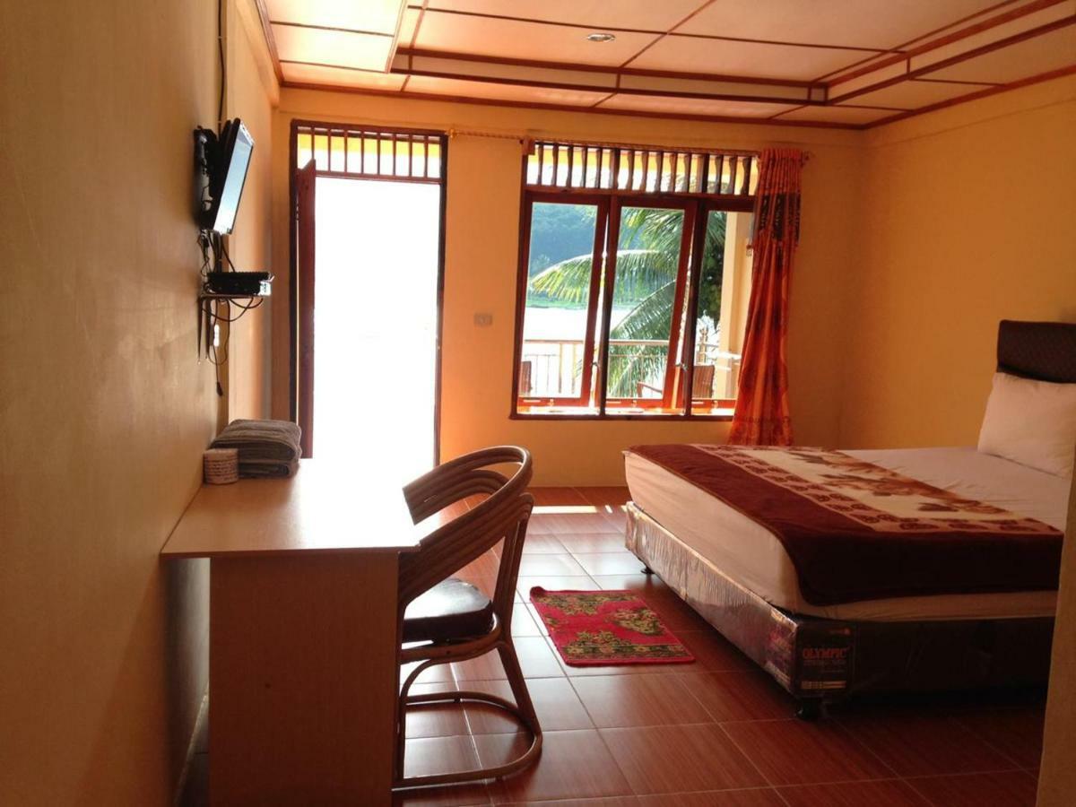 Aman'S Guesthouse Tuk Tuk Dış mekan fotoğraf