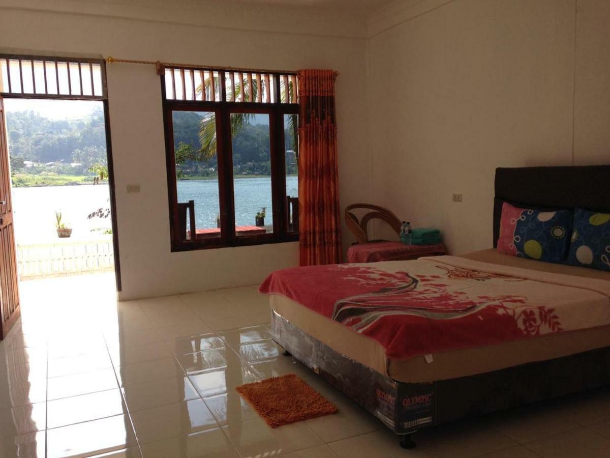 Aman'S Guesthouse Tuk Tuk Dış mekan fotoğraf