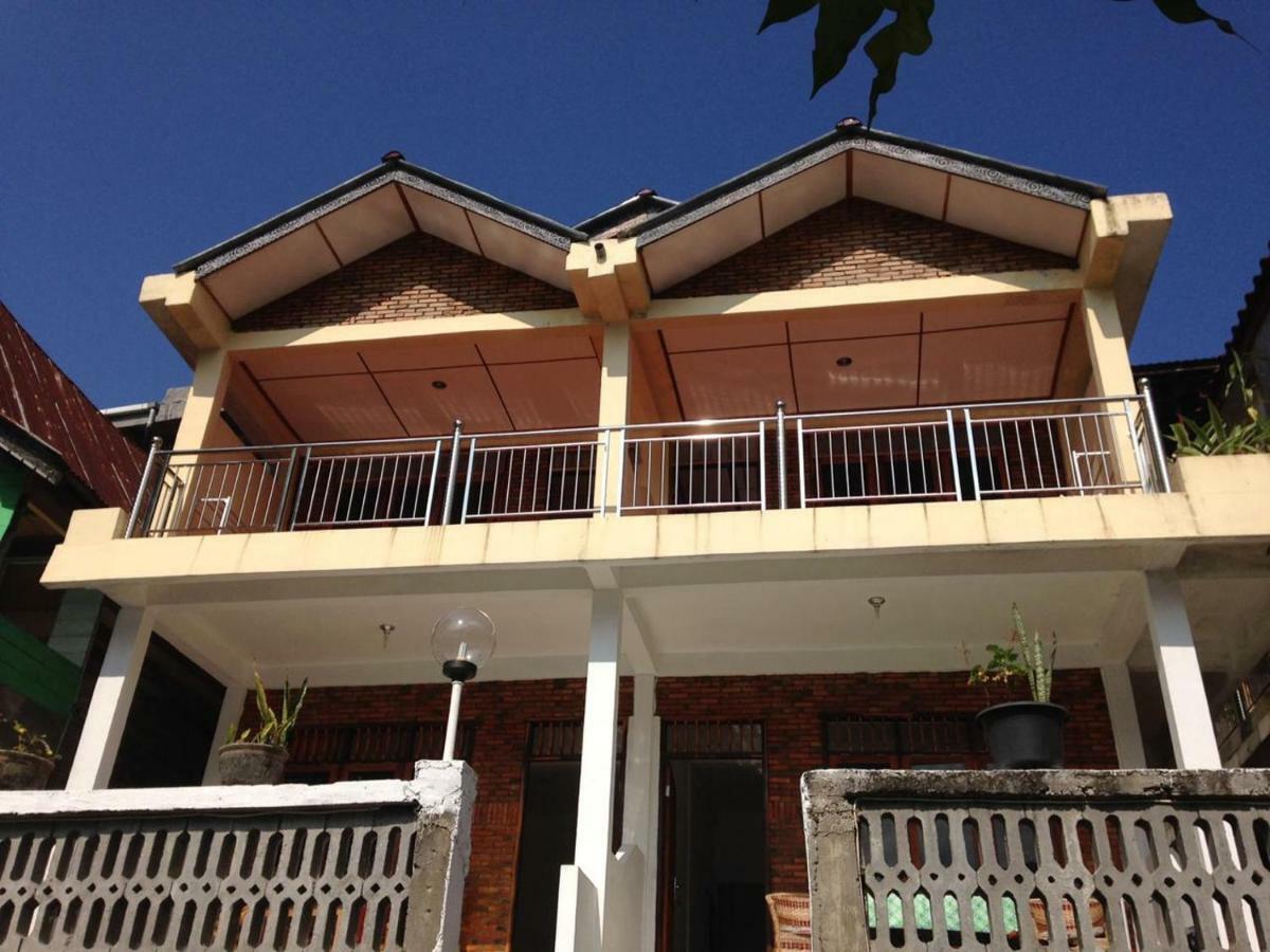 Aman'S Guesthouse Tuk Tuk Dış mekan fotoğraf