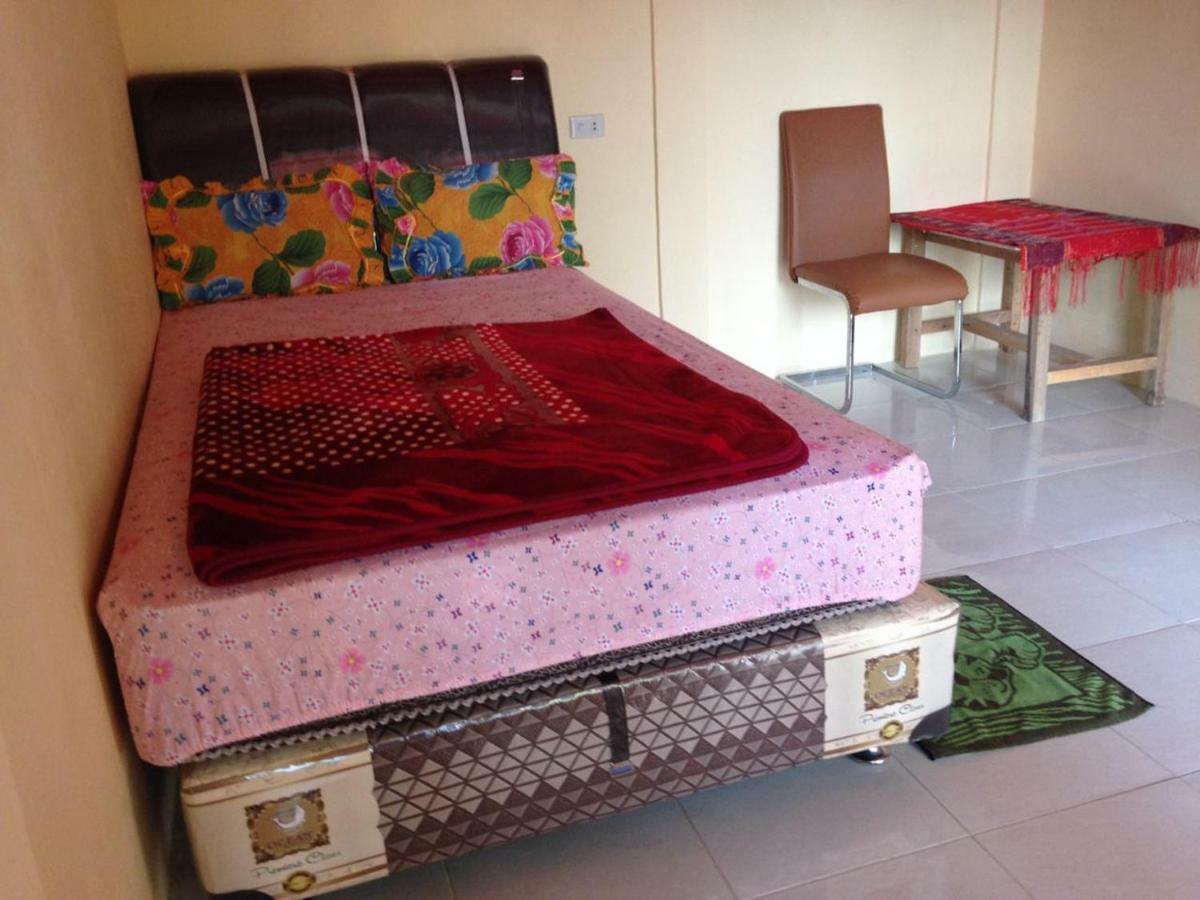 Aman'S Guesthouse Tuk Tuk Dış mekan fotoğraf